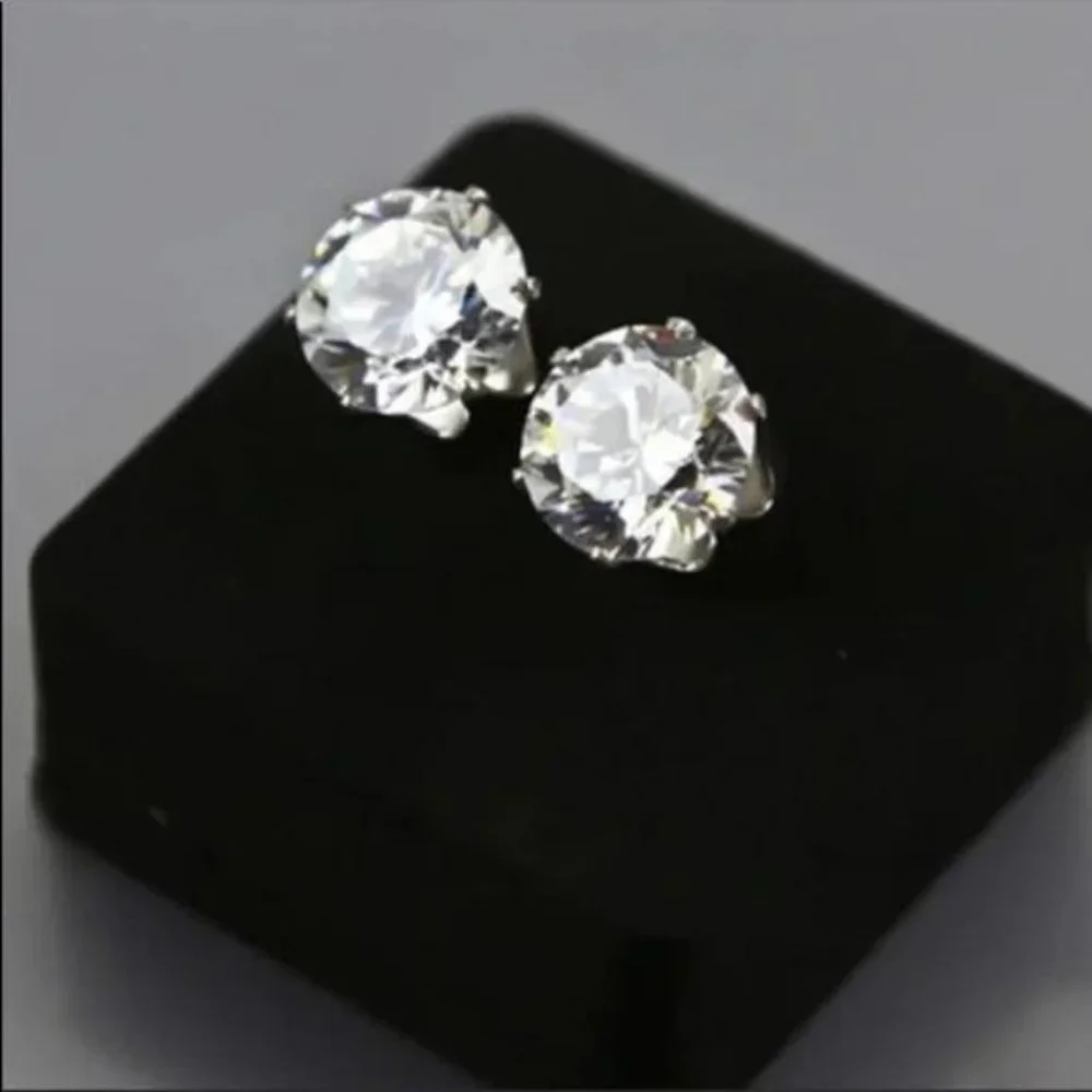 NEW 2.5 CT DIAMOND SILVER EARRINGS, BEAUTIFUL EARRINGS, CUTE EARRINGS. - Picture 4 of 4